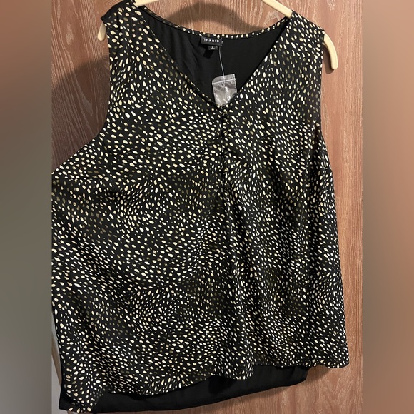 Black, Dotted, Button front Tank Top, NWT - Picture 2 of 8